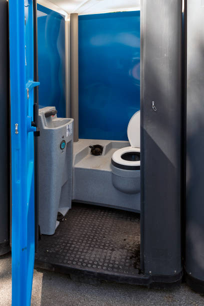 Best Luxury portable toilet rental  in Shadyside, OH