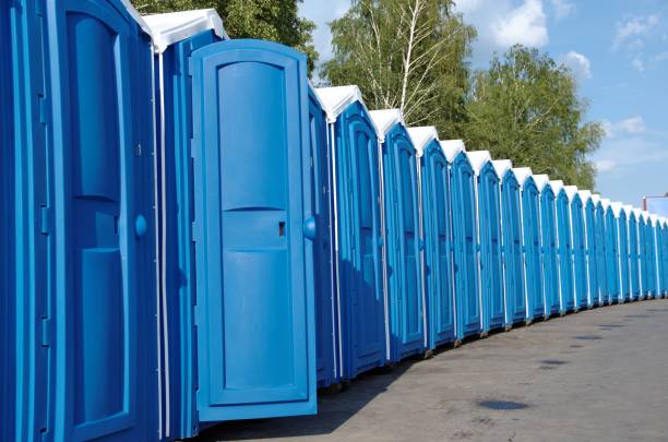 Portable bathroom rental in Shadyside, OH